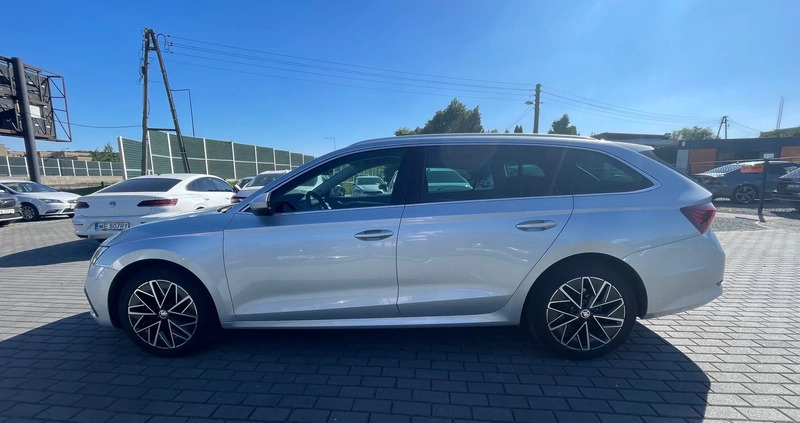 Skoda Octavia cena 78900 przebieg: 159000, rok produkcji 2021 z Janowiec Wielkopolski małe 232